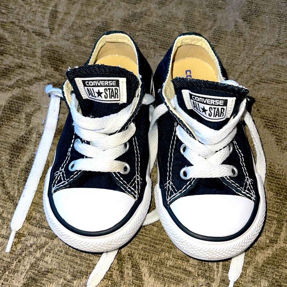 Like brand new. Converse all stars for toddlers.